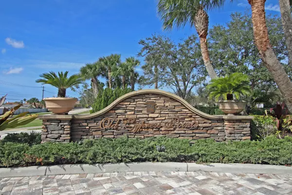 Tequesta, FL 33469,18635 SE St Augustine WAY
