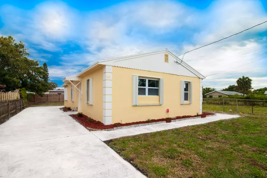 153 W 15th ST, Riviera Beach, FL 33404