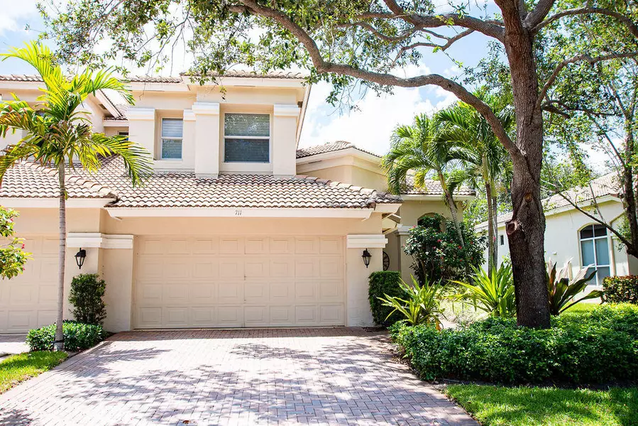 711 Cable Beach LN, West Palm Beach, FL 33410