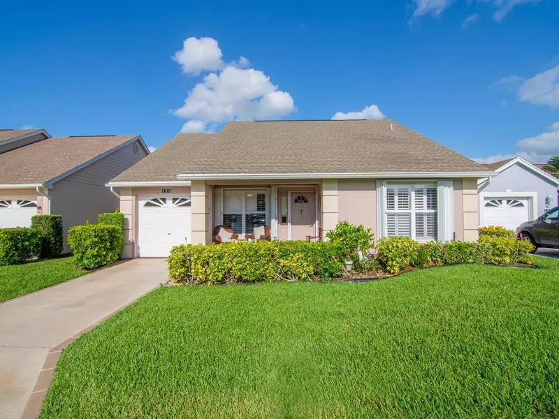 424 NW Chianti CT, Port Saint Lucie, FL 34986