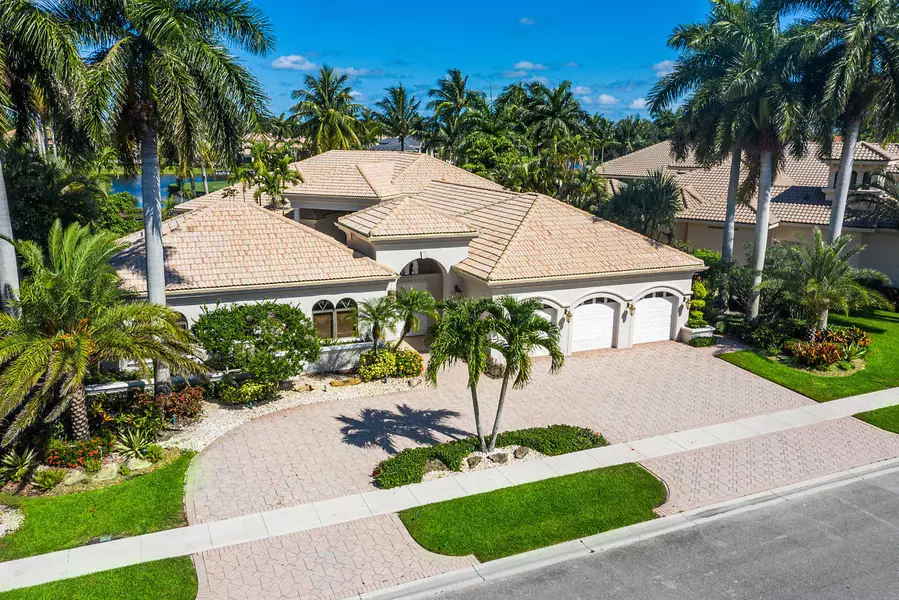 16331 Vintage Oaks LN, Delray Beach, FL 33484