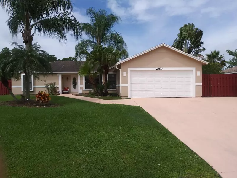 2450 SW Webster LN, Port Saint Lucie, FL 34953