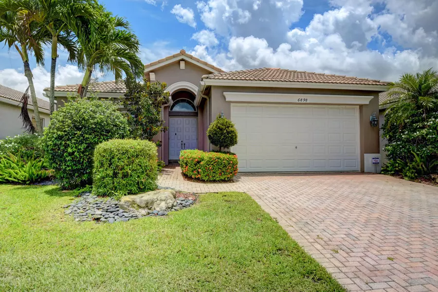 6898 Southport DR, Boynton Beach, FL 33472