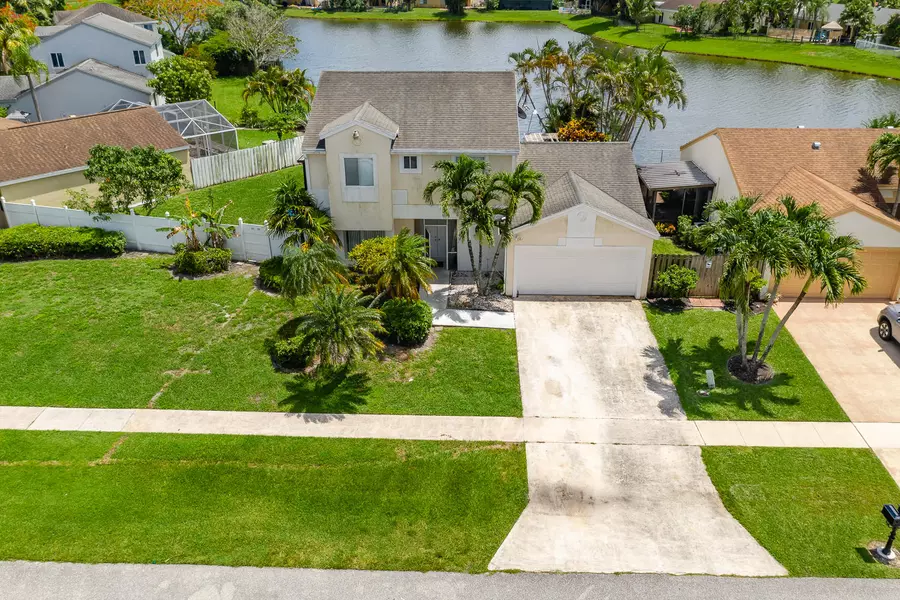 9868 Robins Nest RD, Boca Raton, FL 33496