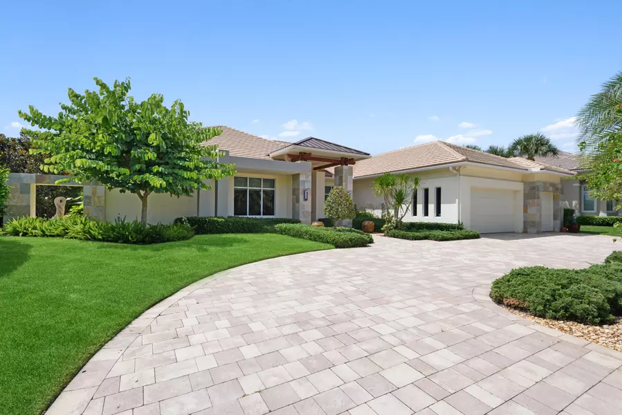 4557 Live Oak BLVD, Delray Beach, FL 33445