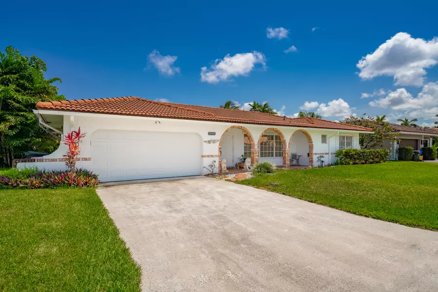 832 Appleby ST, Boca Raton, FL 33487