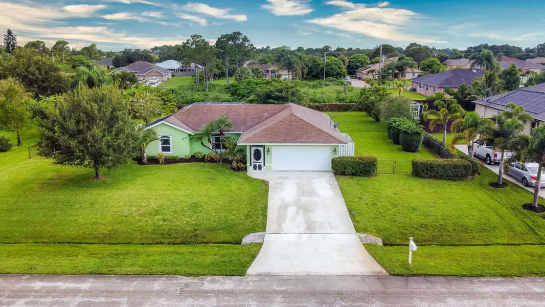 3928 SW Covington ST, Port Saint Lucie, FL 34953