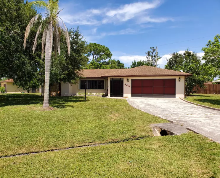 405 SE Seabreeze LN, Port Saint Lucie, FL 34983