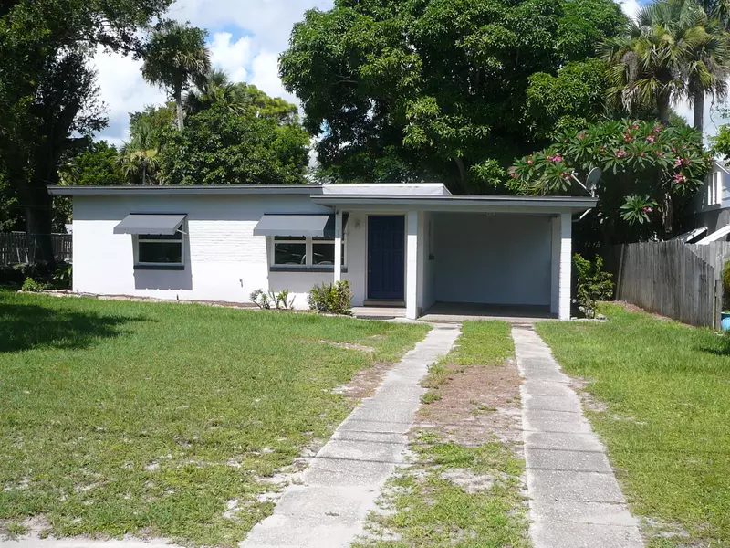 817 S 7th S ST, Fort Pierce, FL 34950