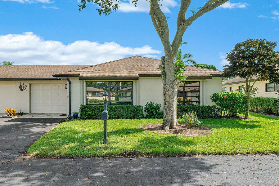 4855 Equestrian RD B, Boynton Beach, FL 33436