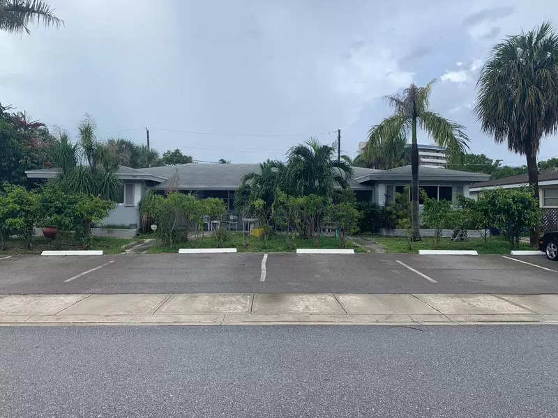 1419 SE 2nd ST, Deerfield Beach, FL 33441