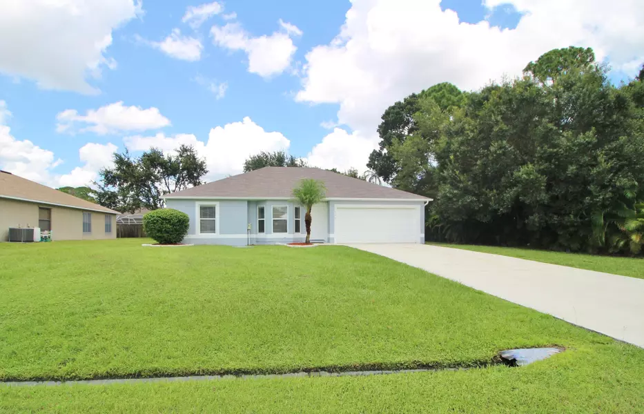 1429 SW Sudder AVE, Port Saint Lucie, FL 34953