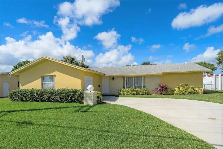 4407 N Australian AVE, West Palm Beach, FL 33407