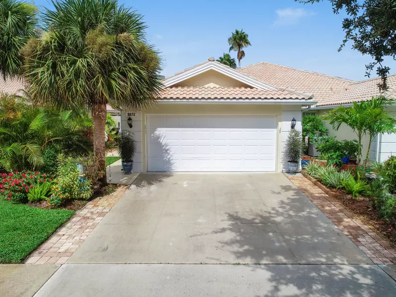 8072 SE Peppercorn CT, Hobe Sound, FL 33455