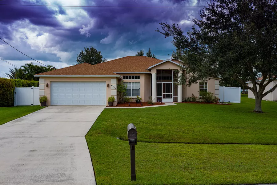 6119 NW Drophy AVE, Port Saint Lucie, FL 34986