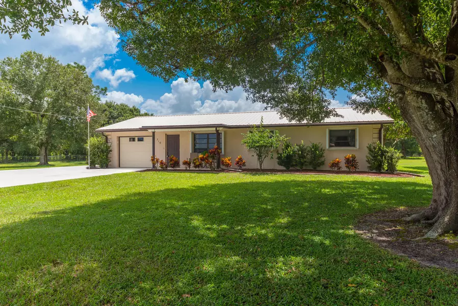 310 NW 113th DR, Okeechobee, FL 34972