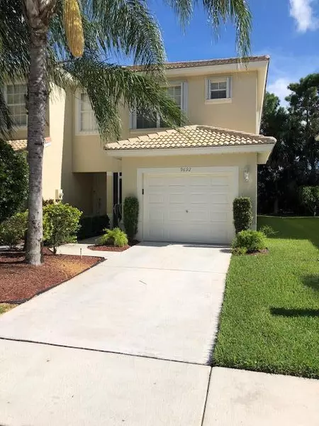 9692 Lago DR, Boynton Beach, FL 33472