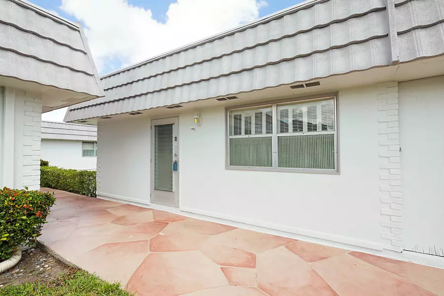 196 Valencia I, Delray Beach, FL 33446