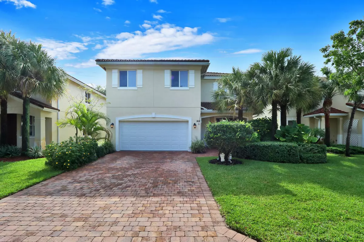 Greenacres, FL 33413,144 Two Pine DR