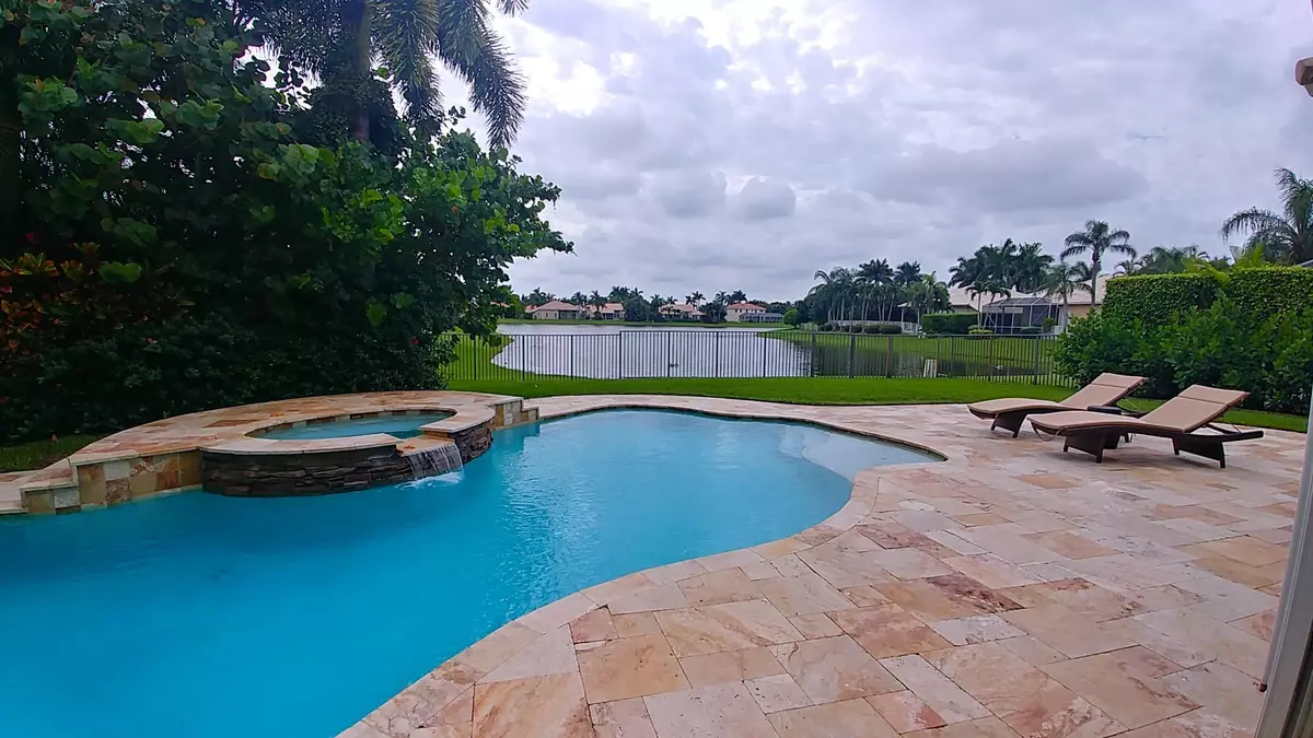 Boca Raton, FL 33428,21376 Crestfalls CT