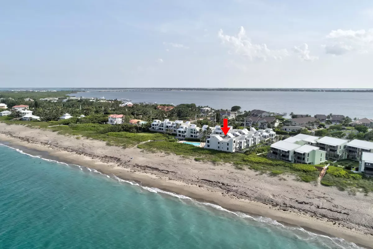 Stuart, FL 34996,2051 NE Ocean BLVD 25