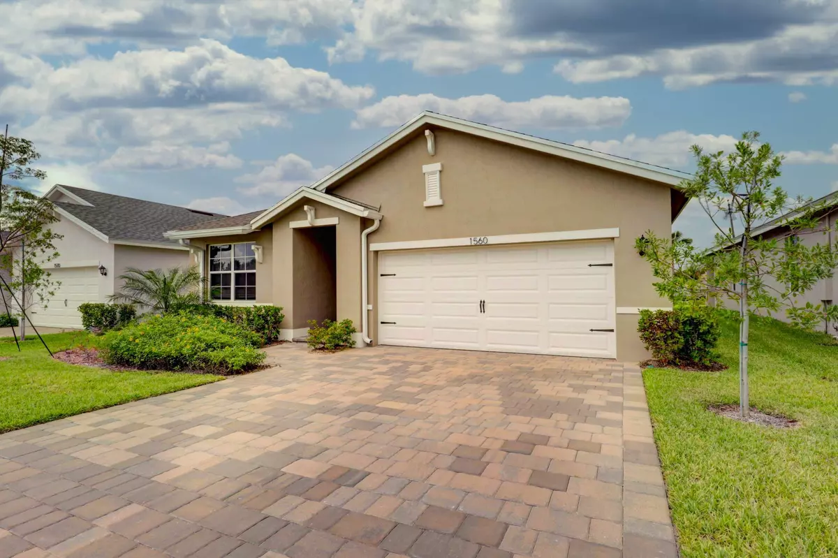 Jensen Beach, FL 34957,1560 NE Skyhigh TER