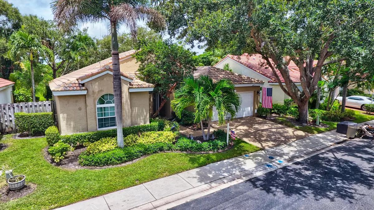 Palm Beach Gardens, FL 33410,1022 W Siena Oaks CIR