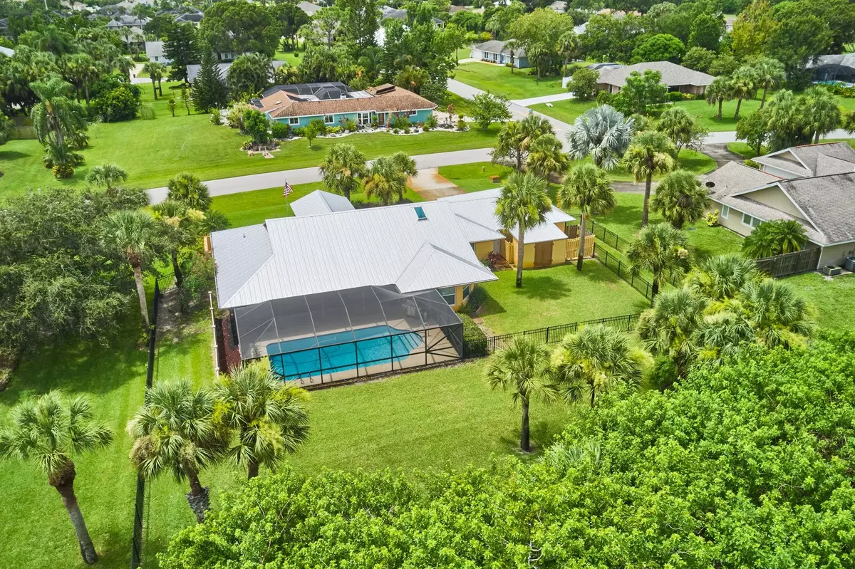 Vero Beach, FL 32967,5946 62nd LN