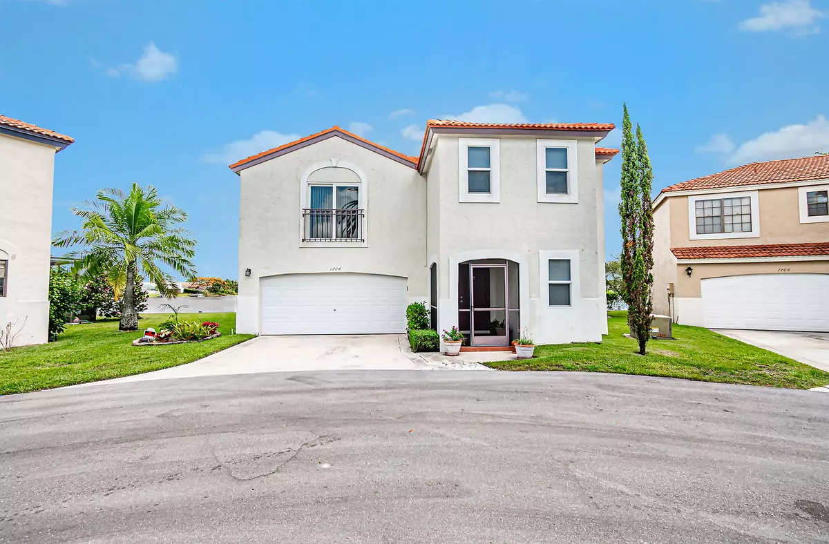 Wellington, FL 33414,1704 Shoreside CIR