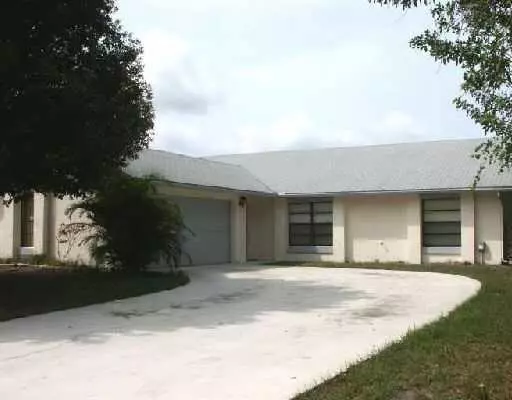 Port Saint Lucie, FL 34952,2550 SE Lily ST