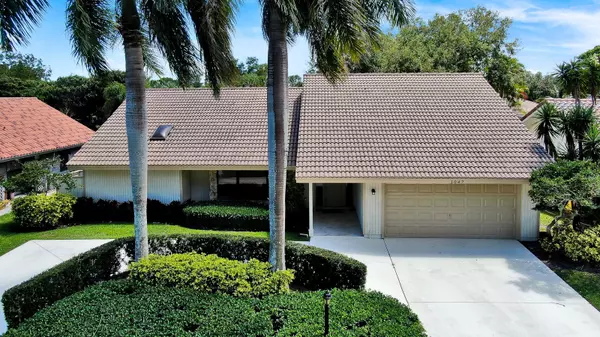 Palm Beach Gardens, FL 33418,1047 S Shady Lakes CIR