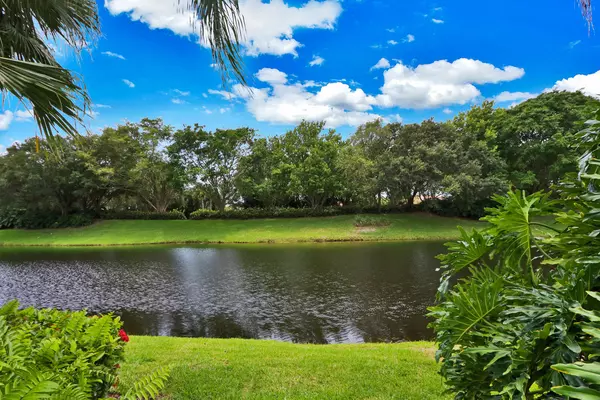 Palm Beach Gardens, FL 33410,3338 W Degas DR