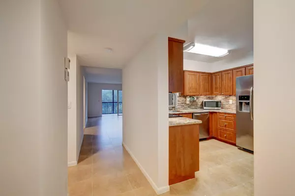 Delray Beach, FL 33446,7281 Amberly LN #301