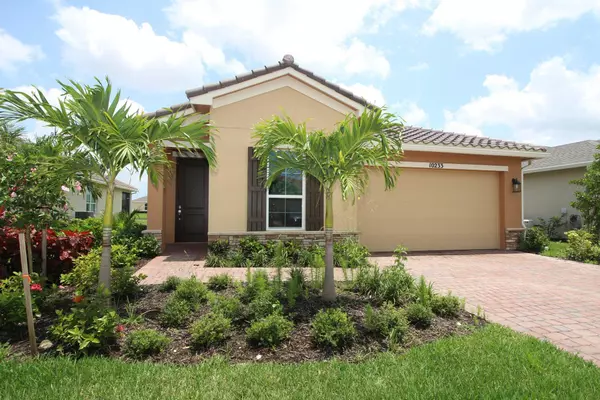 10233 SW Coral Tree CIR, Port Saint Lucie, FL 34987