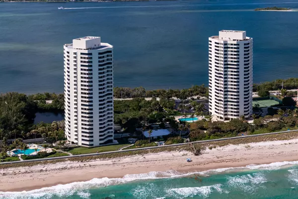 Singer Island, FL 33404,5070 N Ocean DR 19a