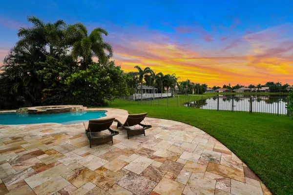 Boca Raton, FL 33428,21376 Crestfalls CT