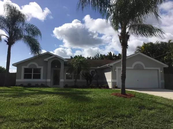 487 SE Cork RD, Port Saint Lucie, FL 34984