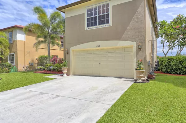 Lake Worth, FL 33463,5382 Meadows Edge DR