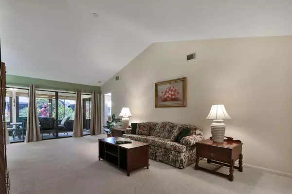 Hobe Sound, FL 33455,12716 SE Pinehurst CT