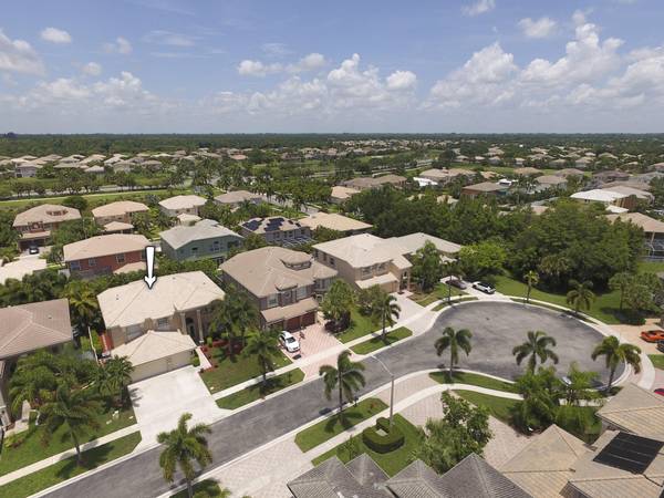 2107 Bellcrest CT, Royal Palm Beach, FL 33411