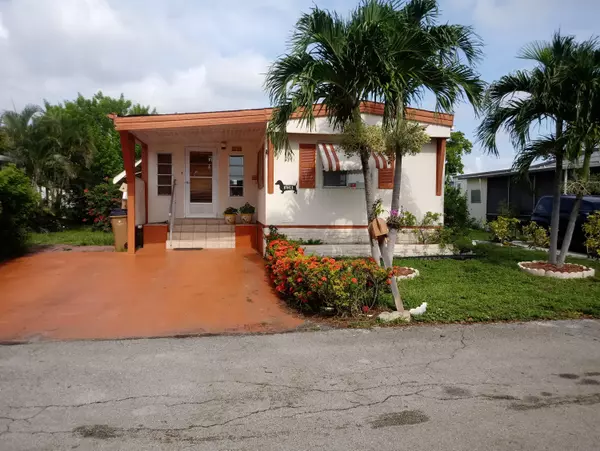 4913 NW 1st WAY, Pompano Beach, FL 33064