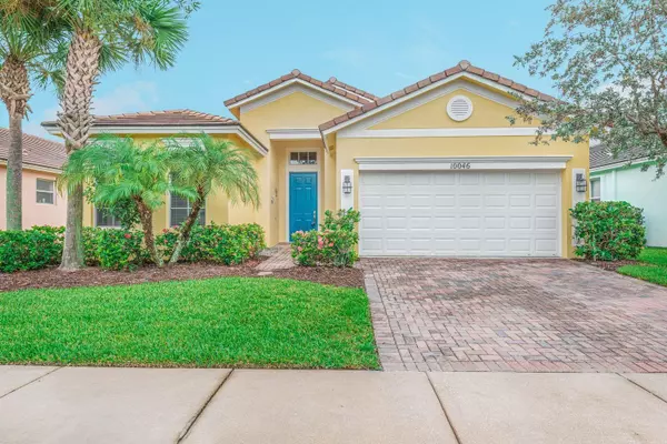 10046 SW Stonegate DR, Port Saint Lucie, FL 34987