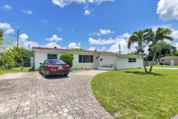 2400 NW 63rd TER, Sunrise, FL 33313