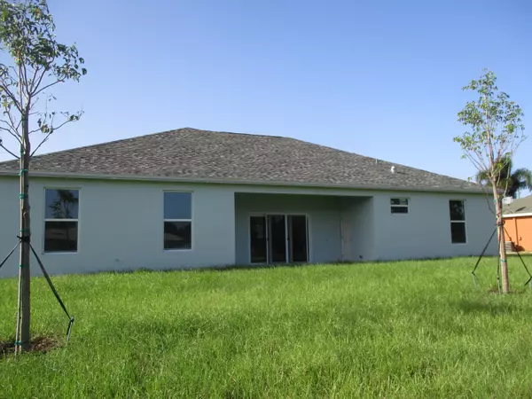 Port Saint Lucie, FL 34953,134 S Wakefield CIR