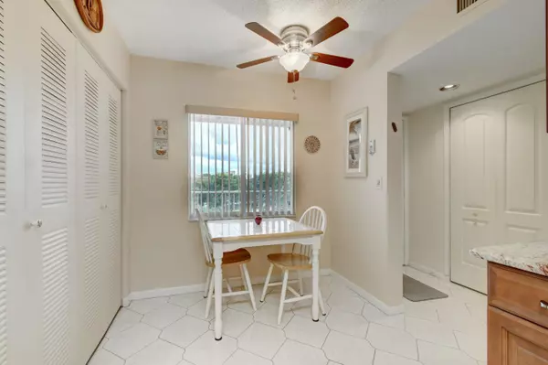 Delray Beach, FL 33446,7301 Amberly LN 409