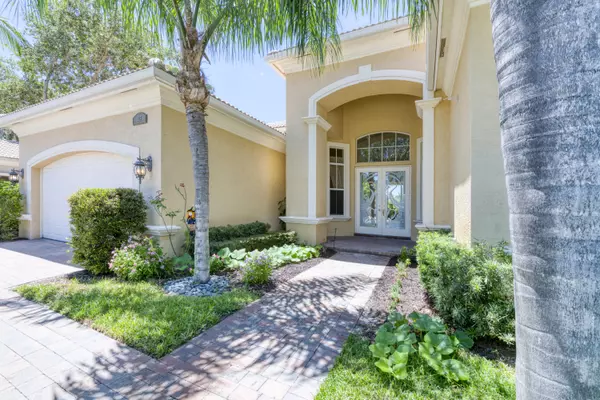 Palm Beach Gardens, FL 33418,103 Dalena WAY