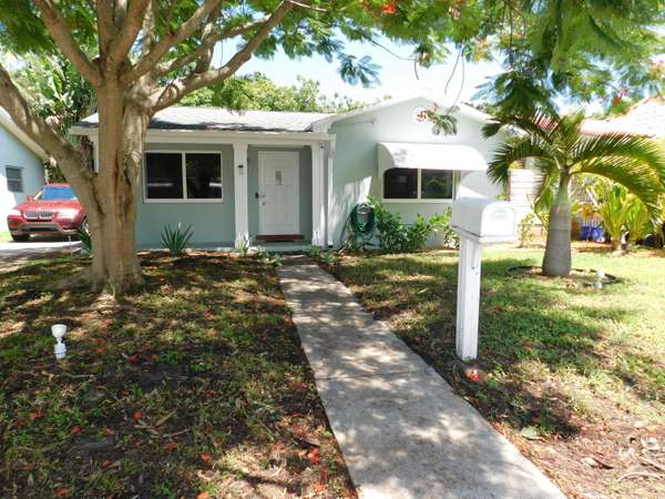 1824 N M ST, Lake Worth, FL 33460