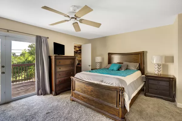2520 Van Buren ST 11, Hollywood, FL 33020