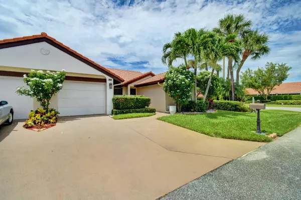 8165 Waterline DR, Boynton Beach, FL 33472