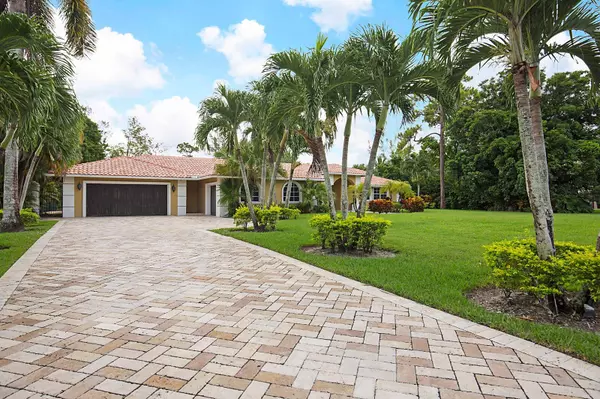 Boca Raton, FL 33428,22180 Woodset LN